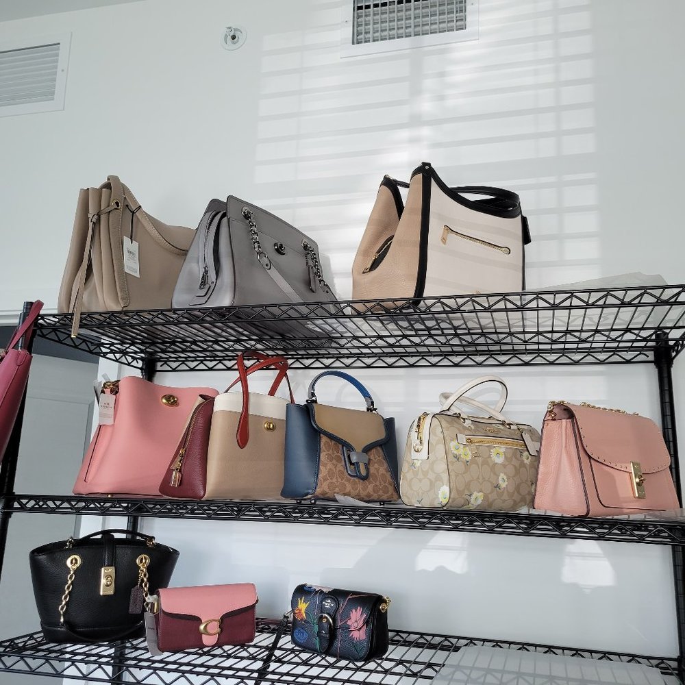 (SOLD) $399 *NEW* COACH Courier Carryall 23 In Colorblock - Picture 2 of 15